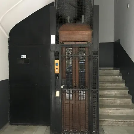 לינה וארוחת בוקר Domus Sansevero נאפולי