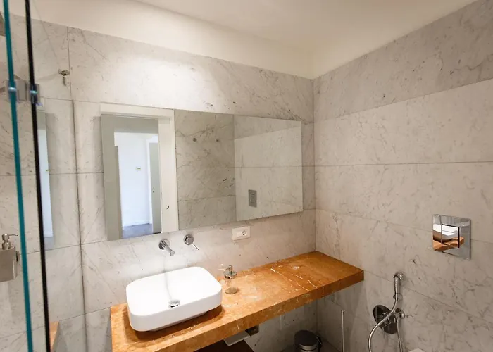 Domus San Severo 4* Неаполь