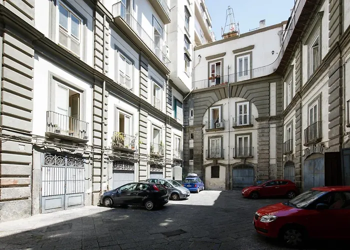 Domus San Severo 4* Неаполь