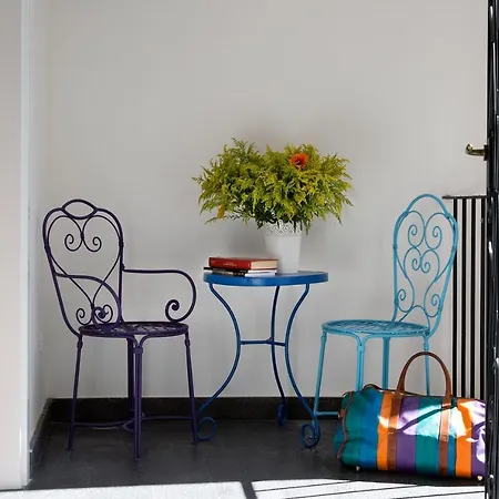 Couette-café Domus Sansevero 4*